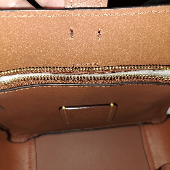 Coach Hadley Mini Tan Leather Crossbody Bag New Without Tags - Picture 7 of 8